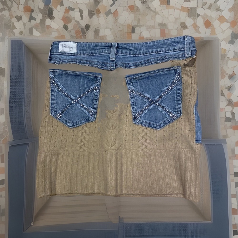 Wrangler Rock 47 Skirt Juniors 7/8 VTG Western Denim Sweater Low Rise